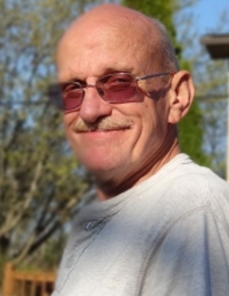 Edwin "Ed" Earl Brown