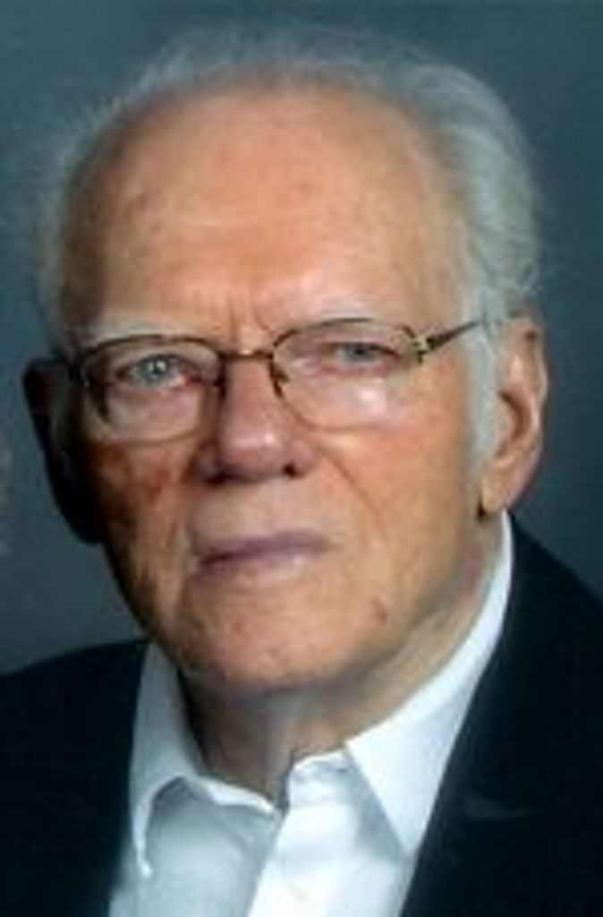 Max Douglas Nicholl