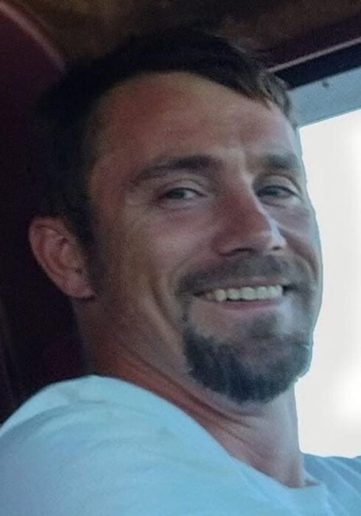 Corey Lee Bennett Profile Photo
