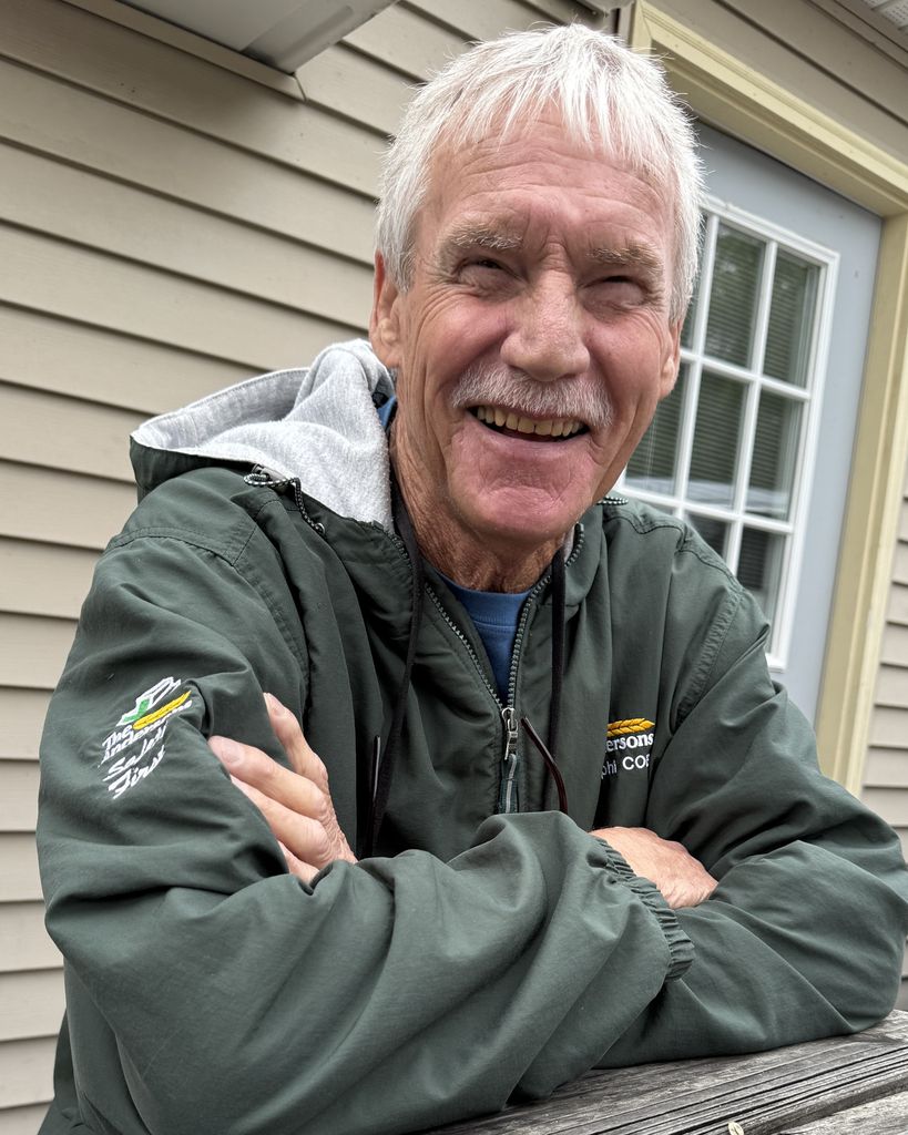 Robert "Bob" Wayne Burton