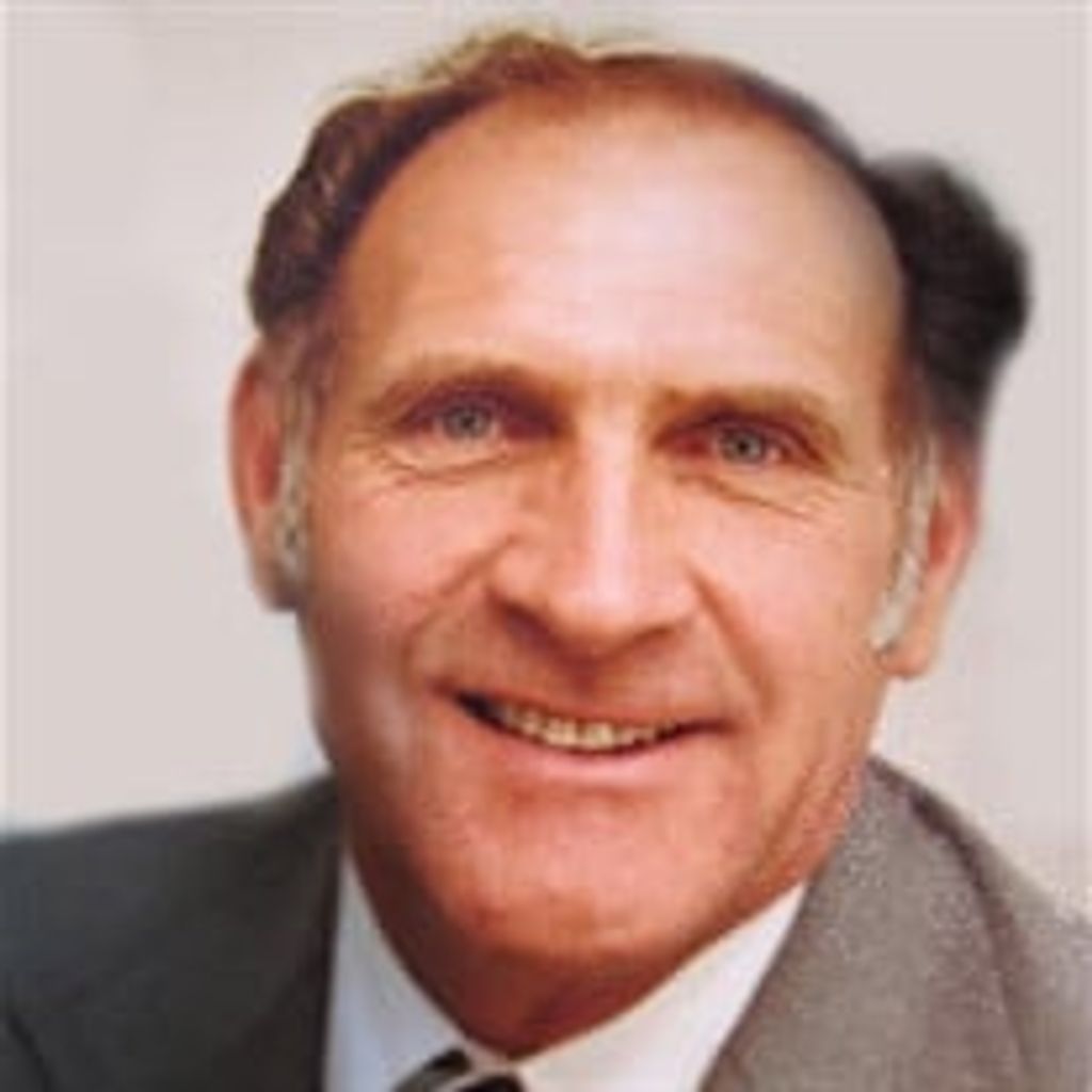 Robert "Bob" McMorrow