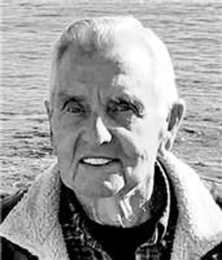 Warren Thomas Riley Profile Photo
