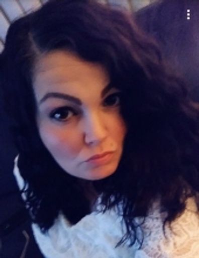 Sandi Profile Photo