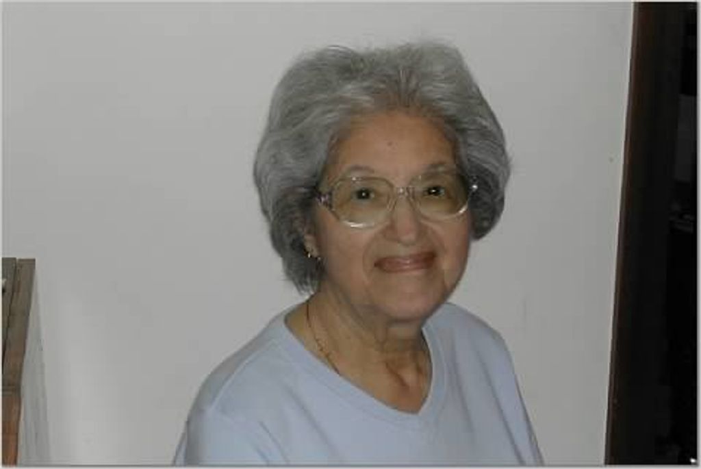Belen  Terrones