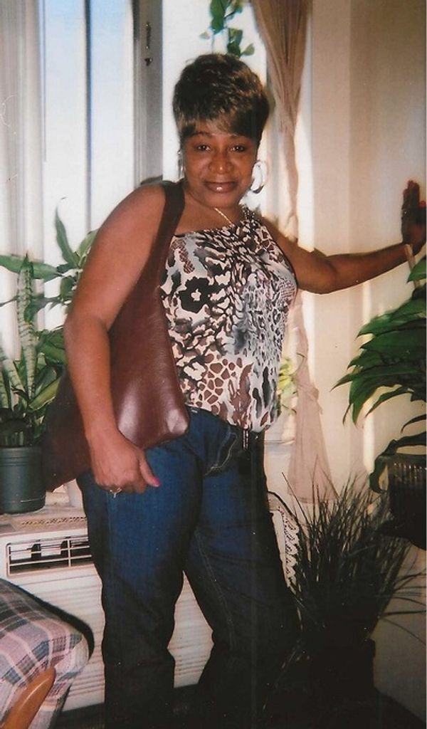 Mary Esther Fielder Jones Profile Photo