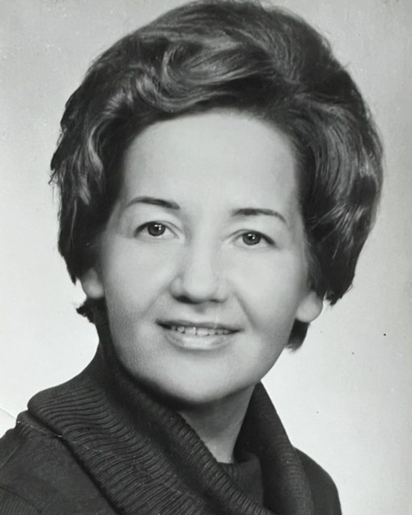 Stefania Ivanicky Profile Photo