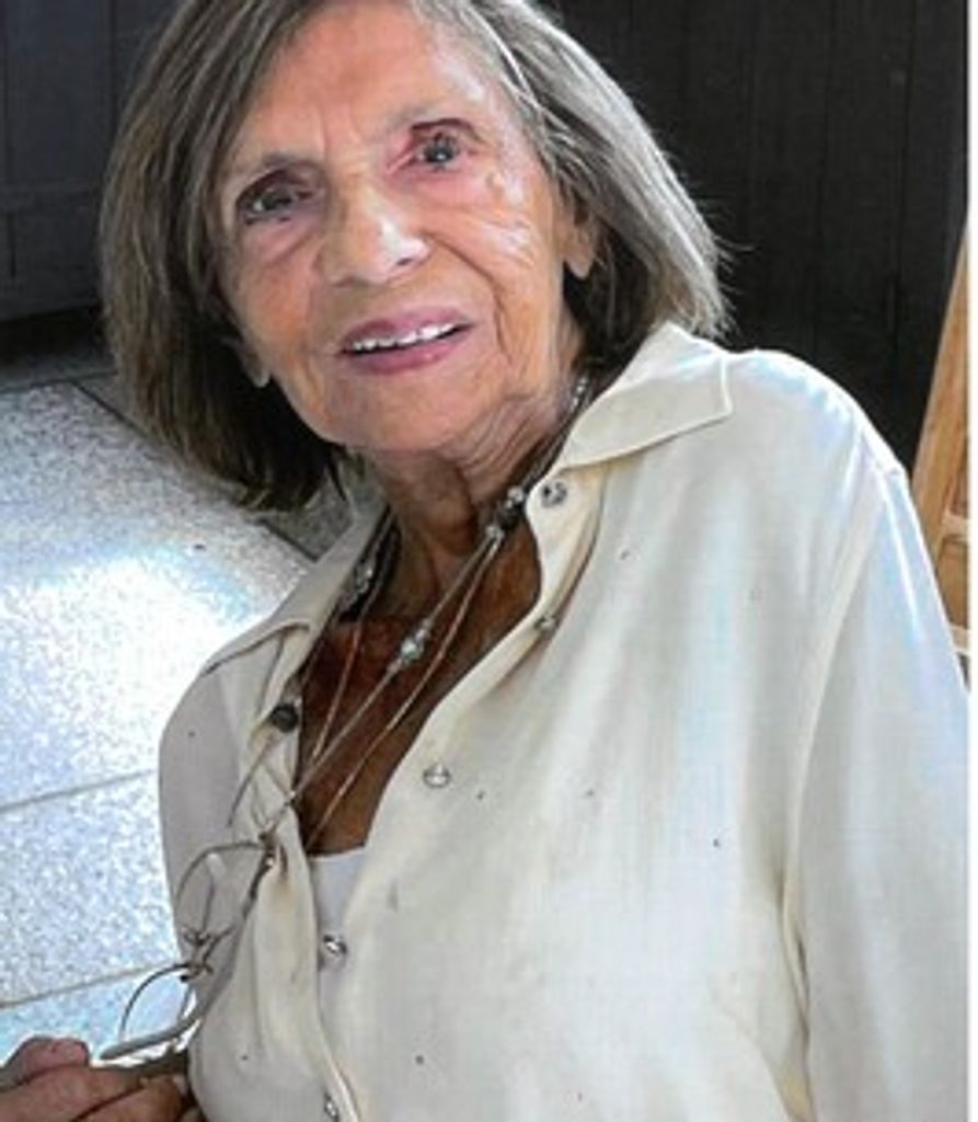 Nancy Carlucci