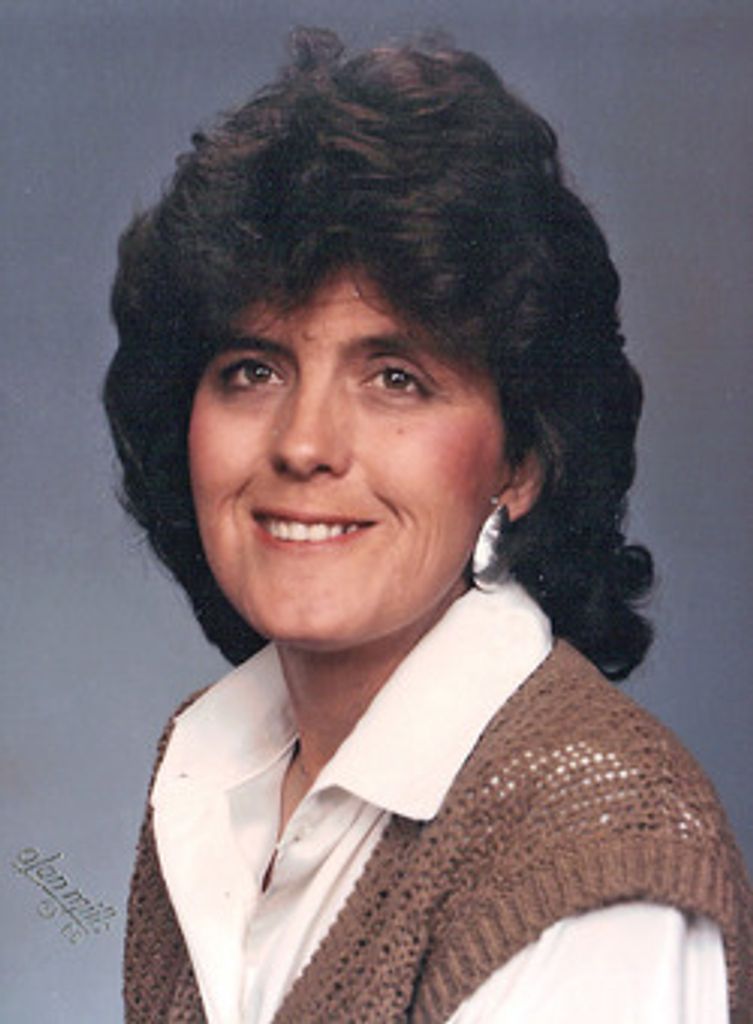 Sarah Hunt Profile Photo