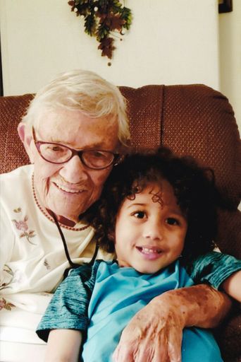 Opal "Jeanne" Arnold photo gallery thumbnail 17 of 65