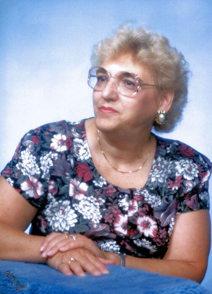 Alma June (Jankowski)  Wieczorek Profile Photo