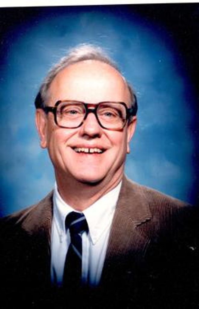 Delbert "Del" Dean Knauer