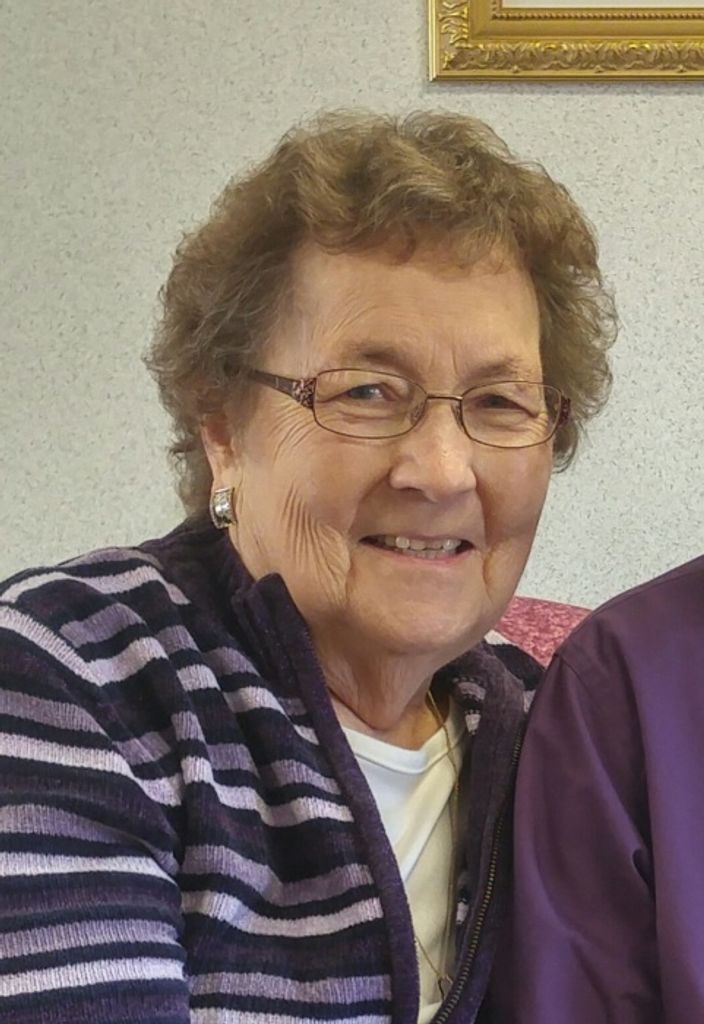 Lavonne B. (Miller)  Schumann Profile Photo