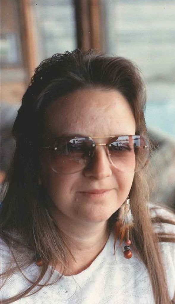 Suzette Faye Cambre James