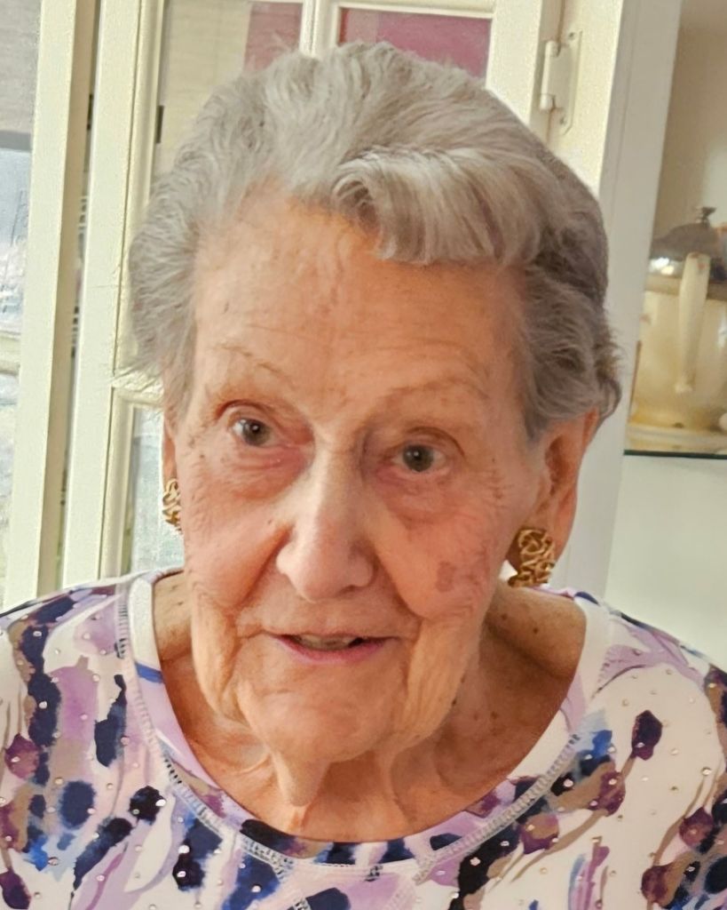Gladys White Profile Photo