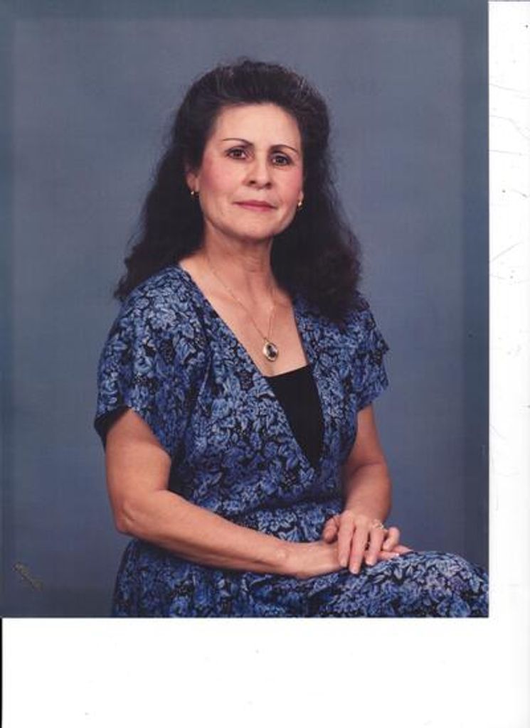 Demesia Gloria Martinez Profile Photo