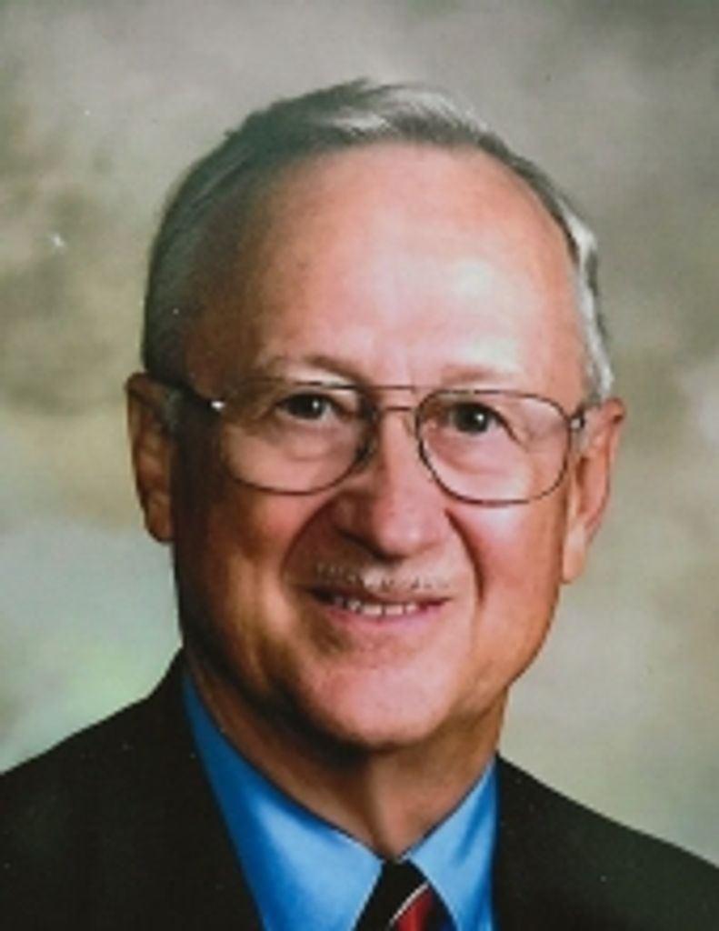 Richard W. "Shorty" Dickson Profile Photo