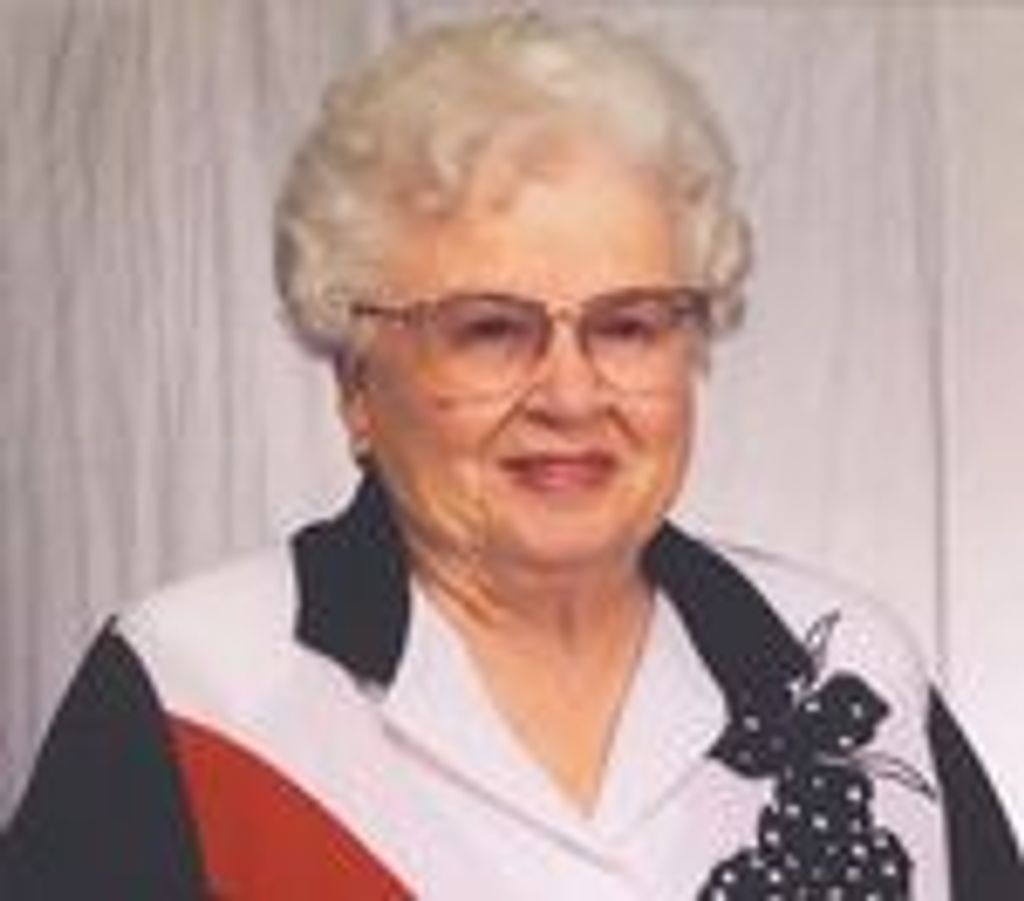 Ruby Catherine Castle Backen