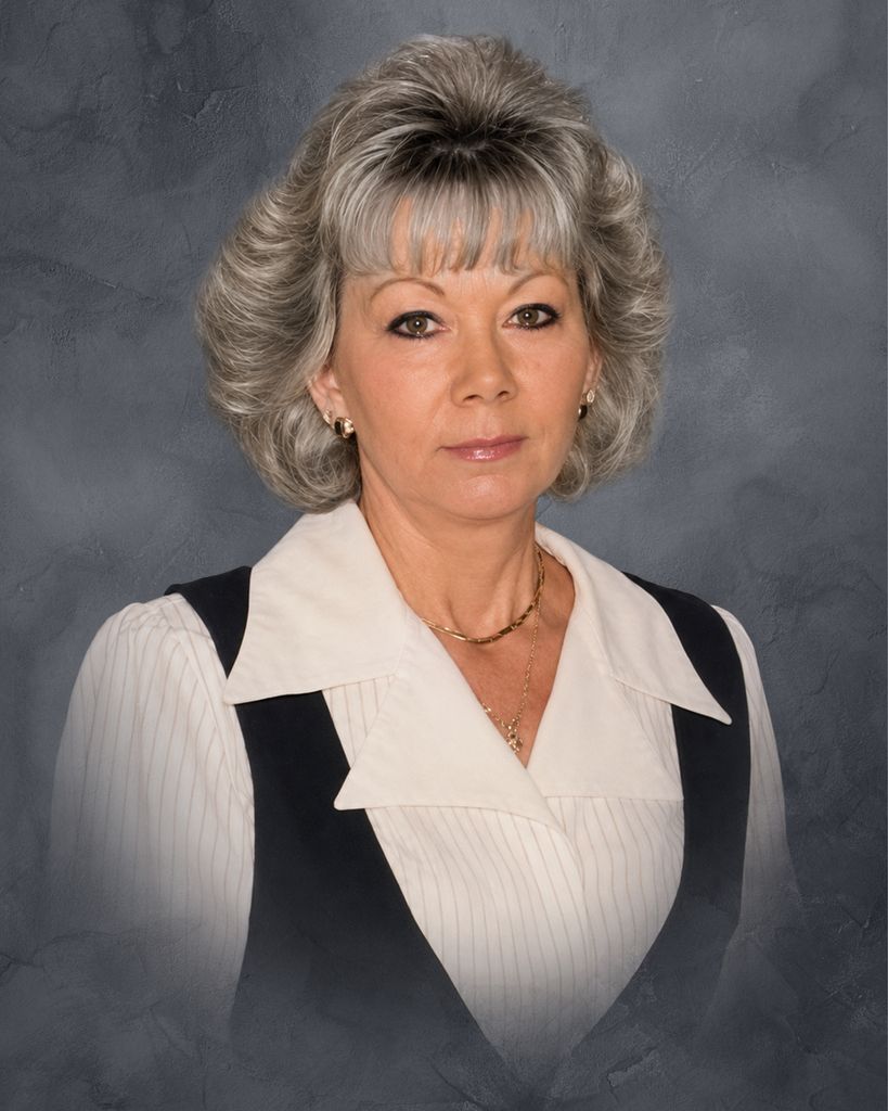 Carolyn Harris Lunsford