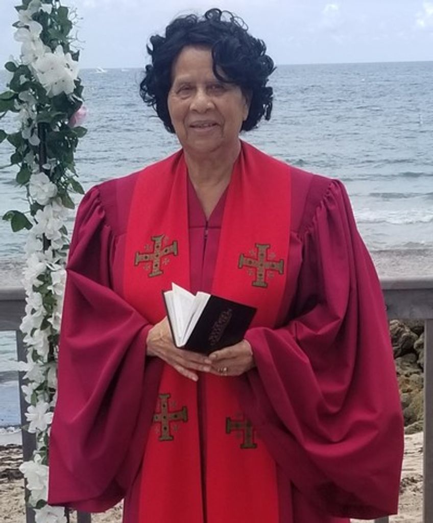 Rev.Dr. Joan Henry