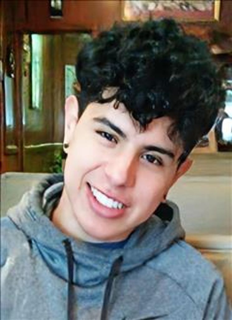 Matthew Isaiah Flores Profile Photo