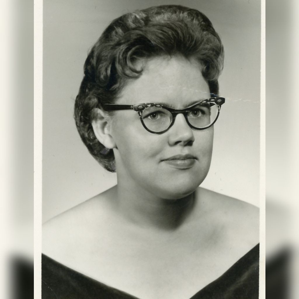 Loretta "Nadine" Fiddler Profile Photo