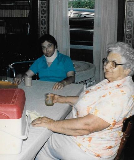 Linda L. Dilling photo gallery thumbnail 31 of 79