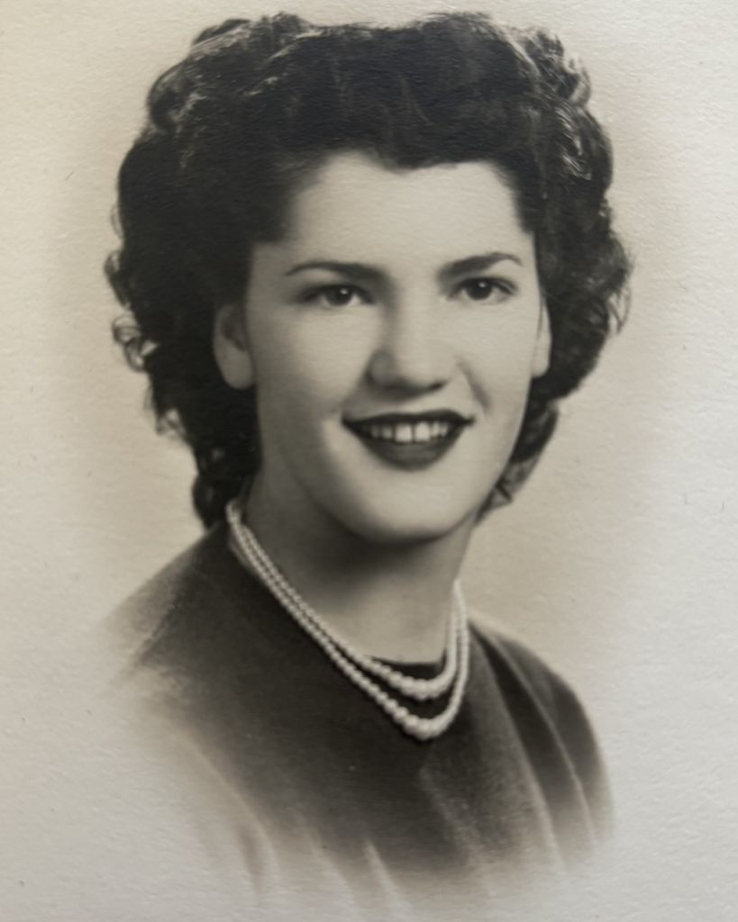 Winona Leora Steckley