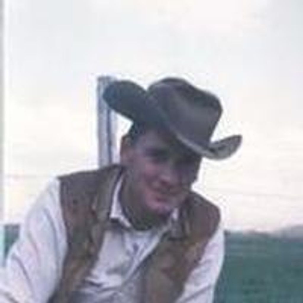 Lesile Claude Davis