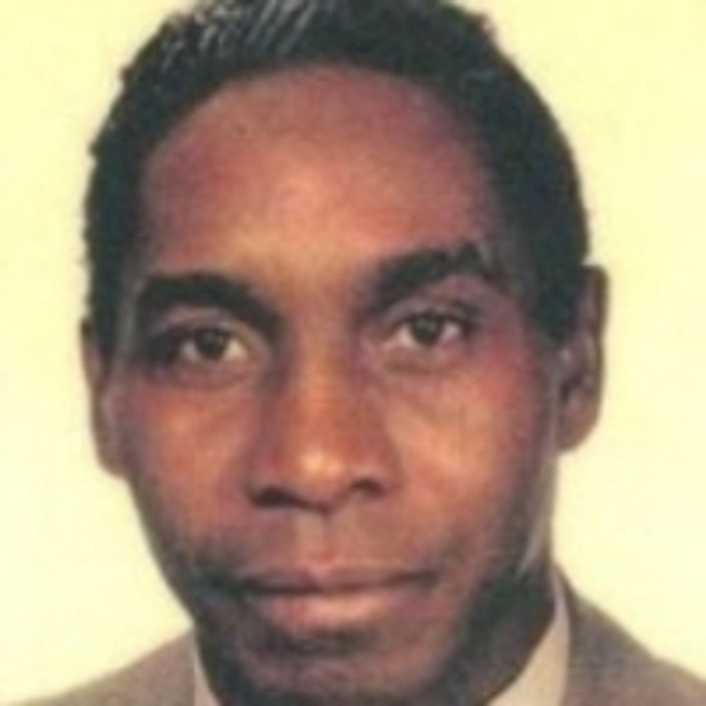 Robert Robertson Profile Photo