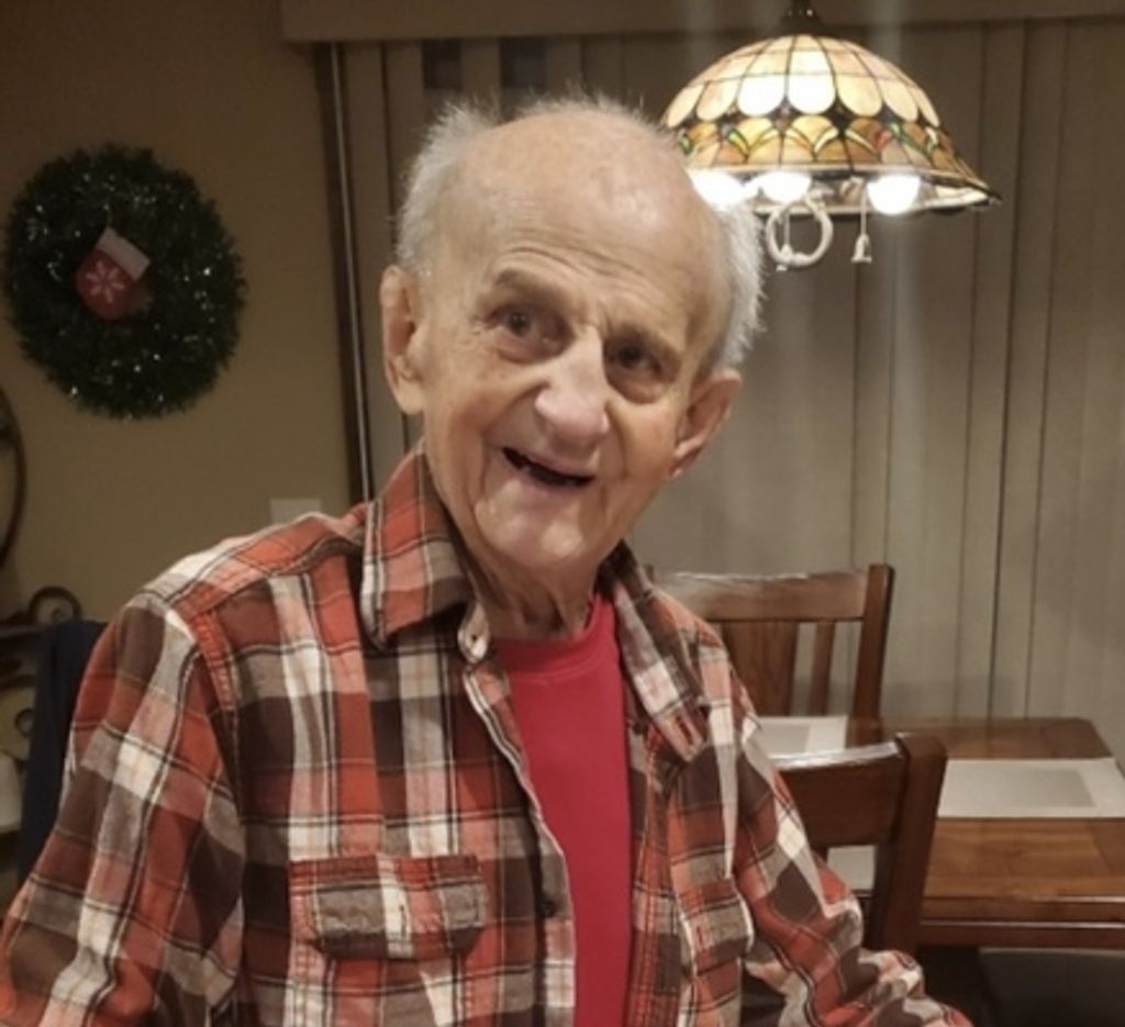 Edward Thomas Schmunck Profile Photo