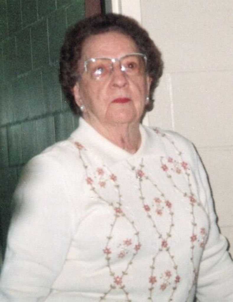 Mae Dolan Profile Photo