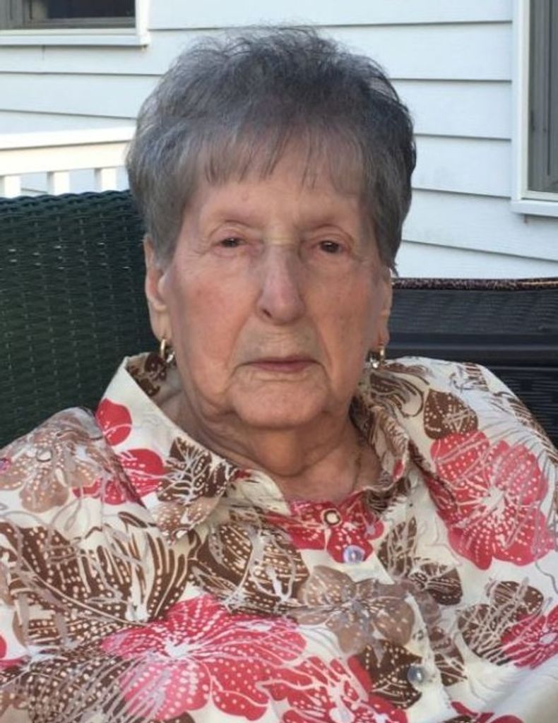 Lydia Louise Bennett Profile Photo