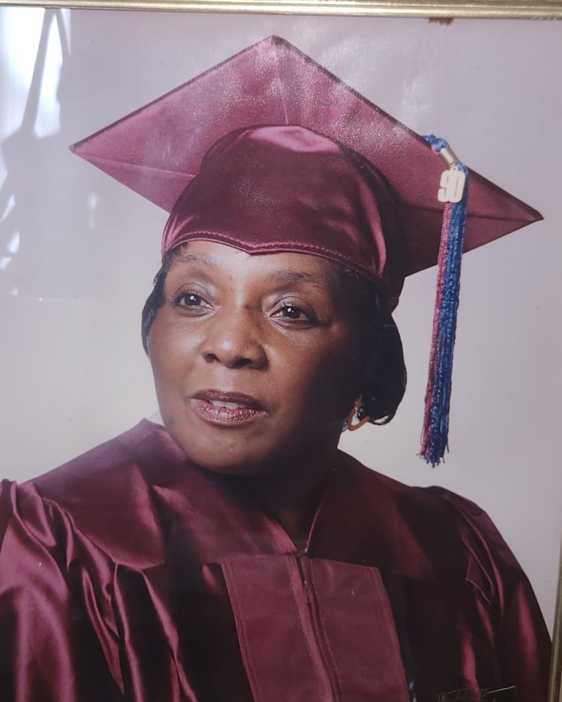 Marie E. Hunt Profile Photo