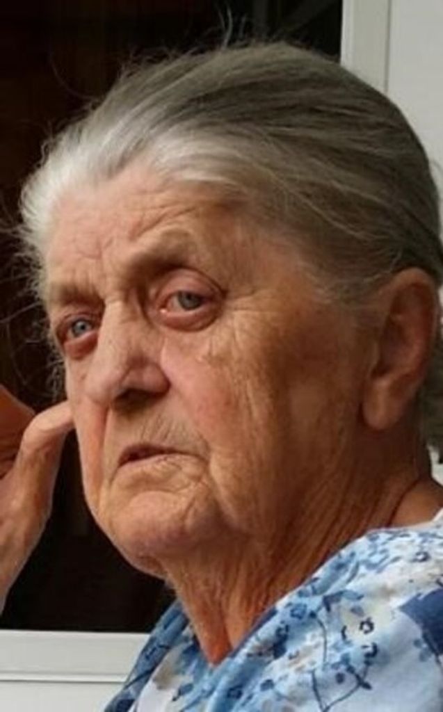 Mary Lou Deahl Profile Photo