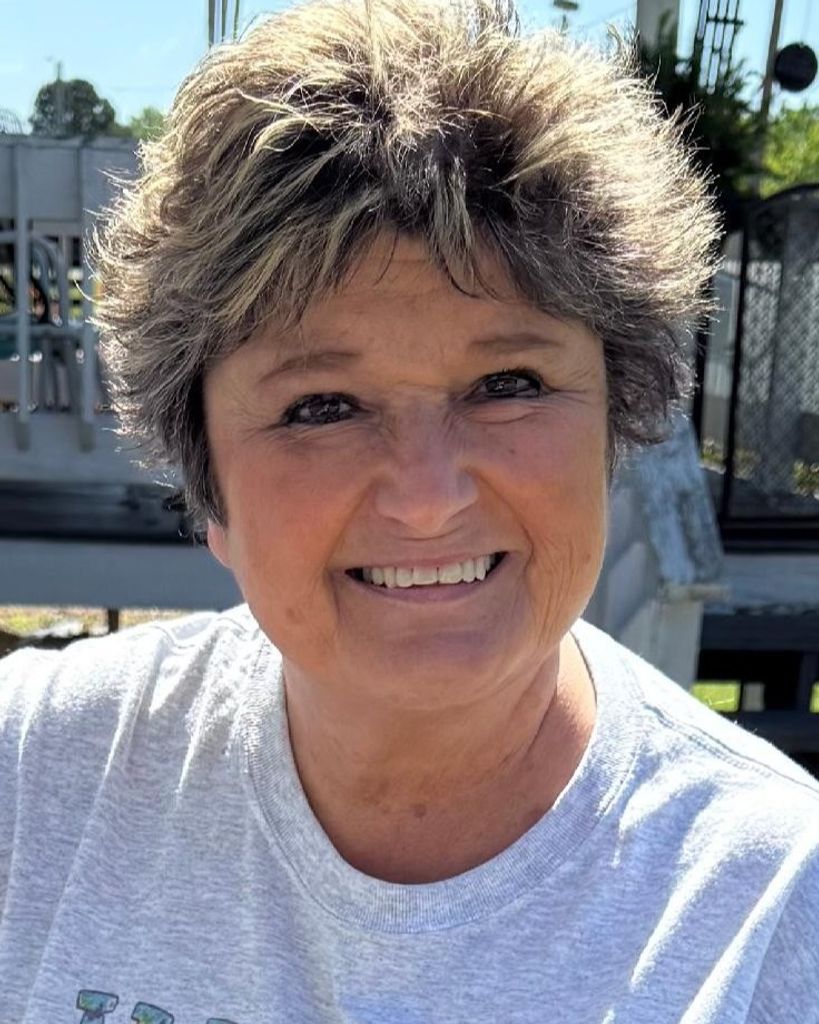 Pamela Sue Jones Profile Photo