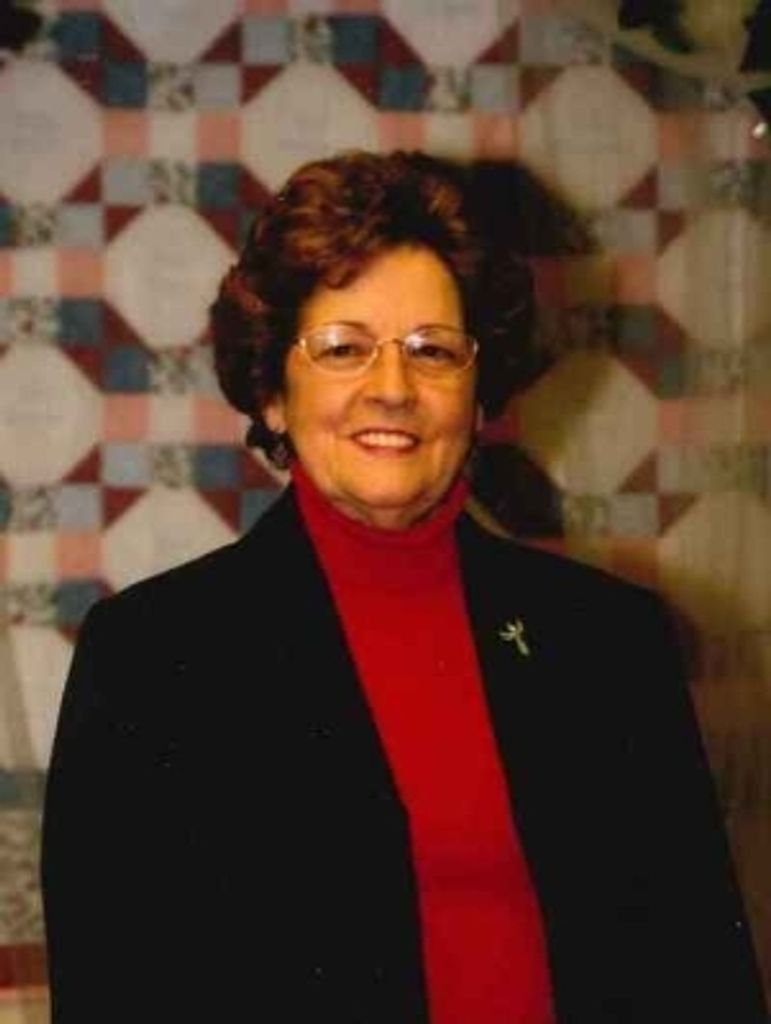 Elaine Calhoun Profile Photo