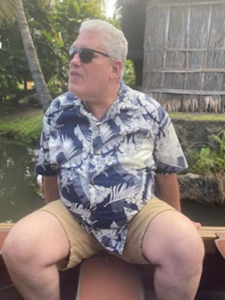 Richard Michael Holker Profile Photo