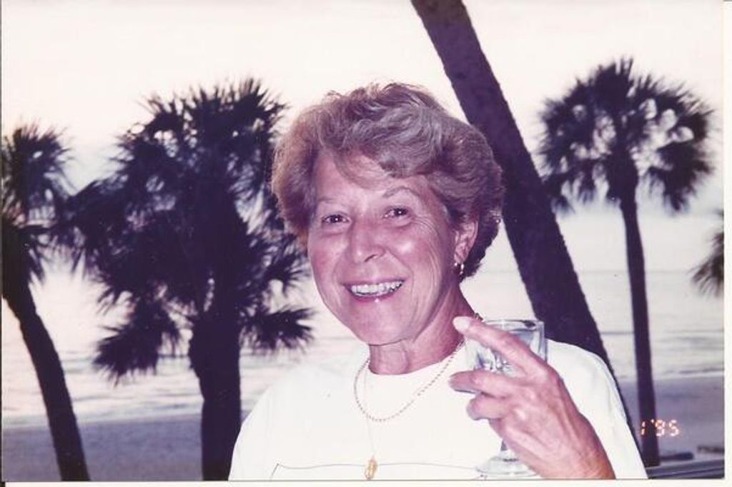 Helen Patricia Critser