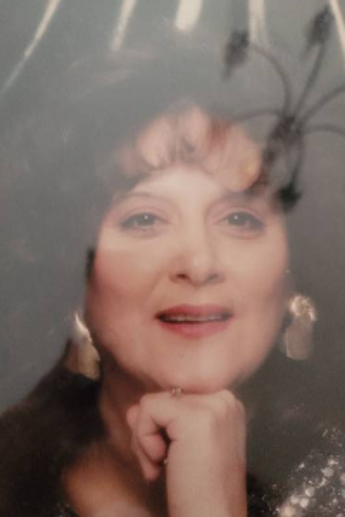 Suzanne Gardella Profile Photo