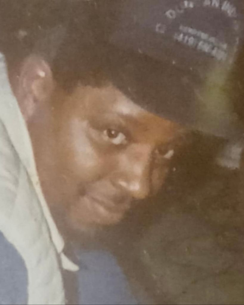 Dennis Darnell Carter Profile Photo