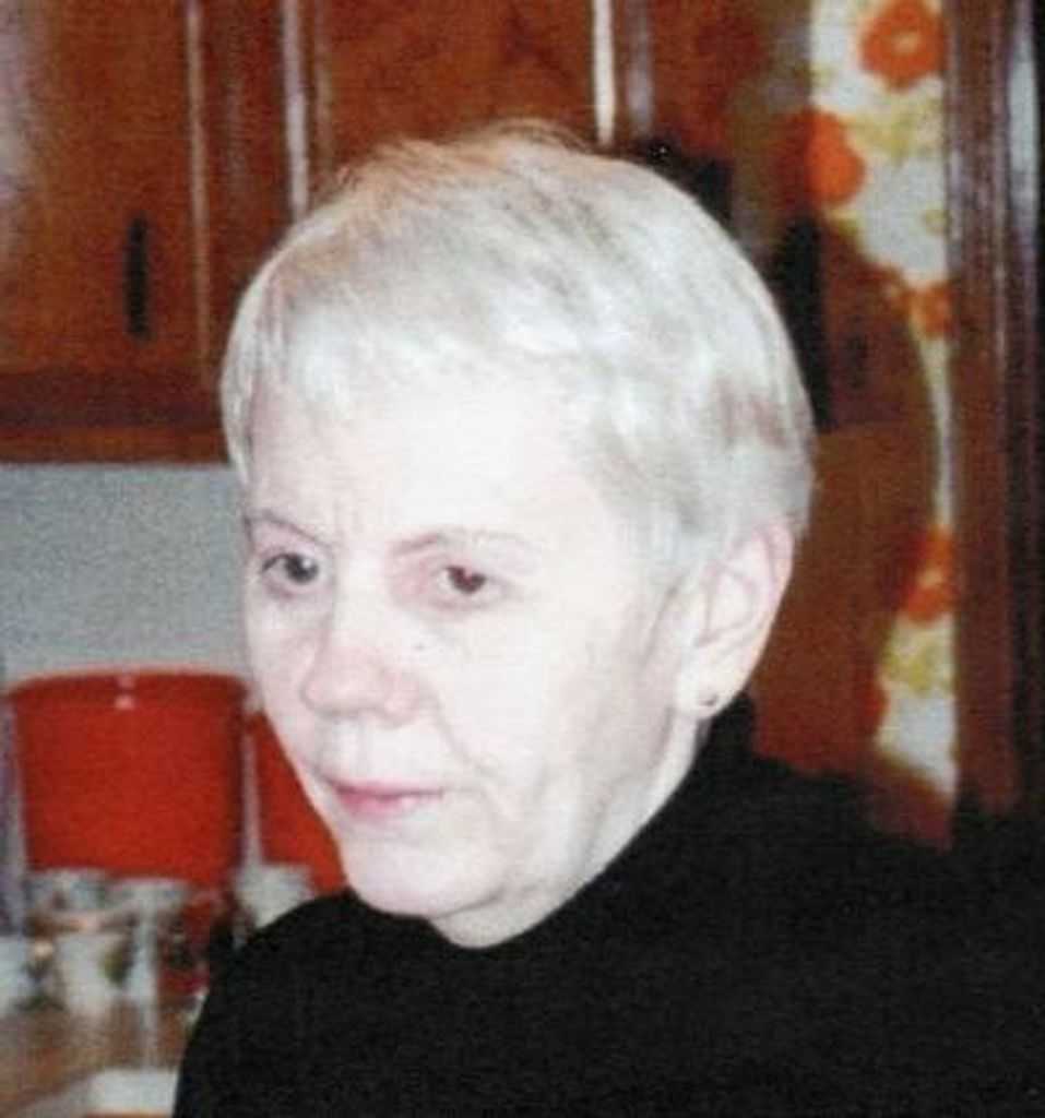 Sally Holland Lafferty Profile Photo