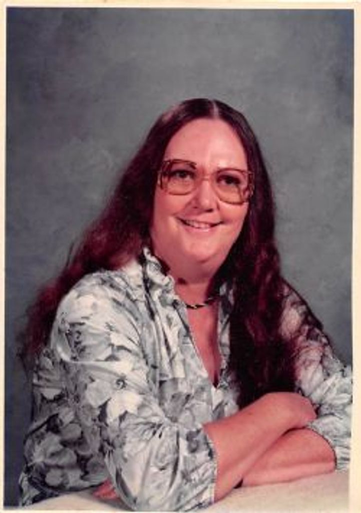 Evie Burgess Profile Photo