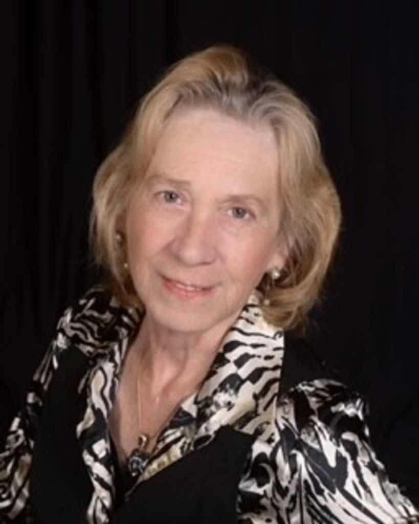 Thea Vanderklis Labit Profile Photo