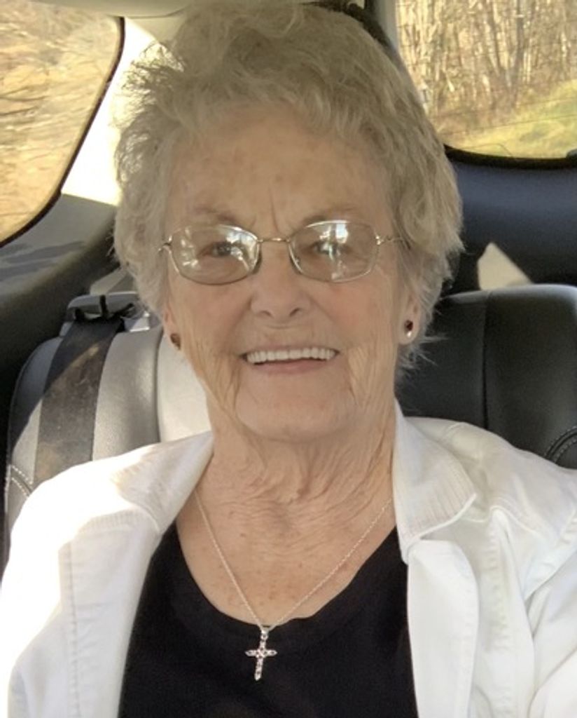 Betty Jo Lundy