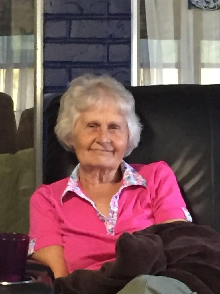 Edna Bell