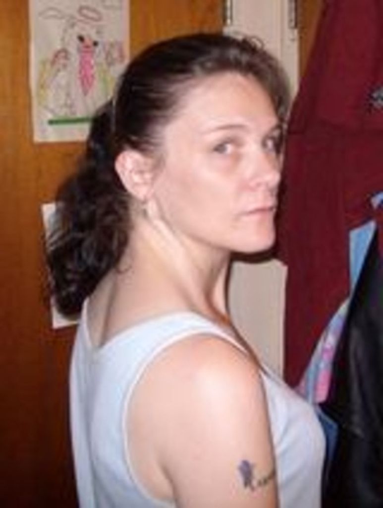 Victoria Lee Devine