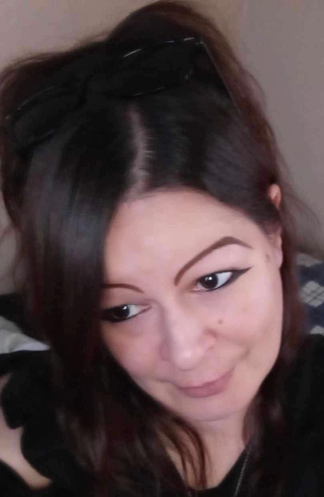 Esther D. Cruz