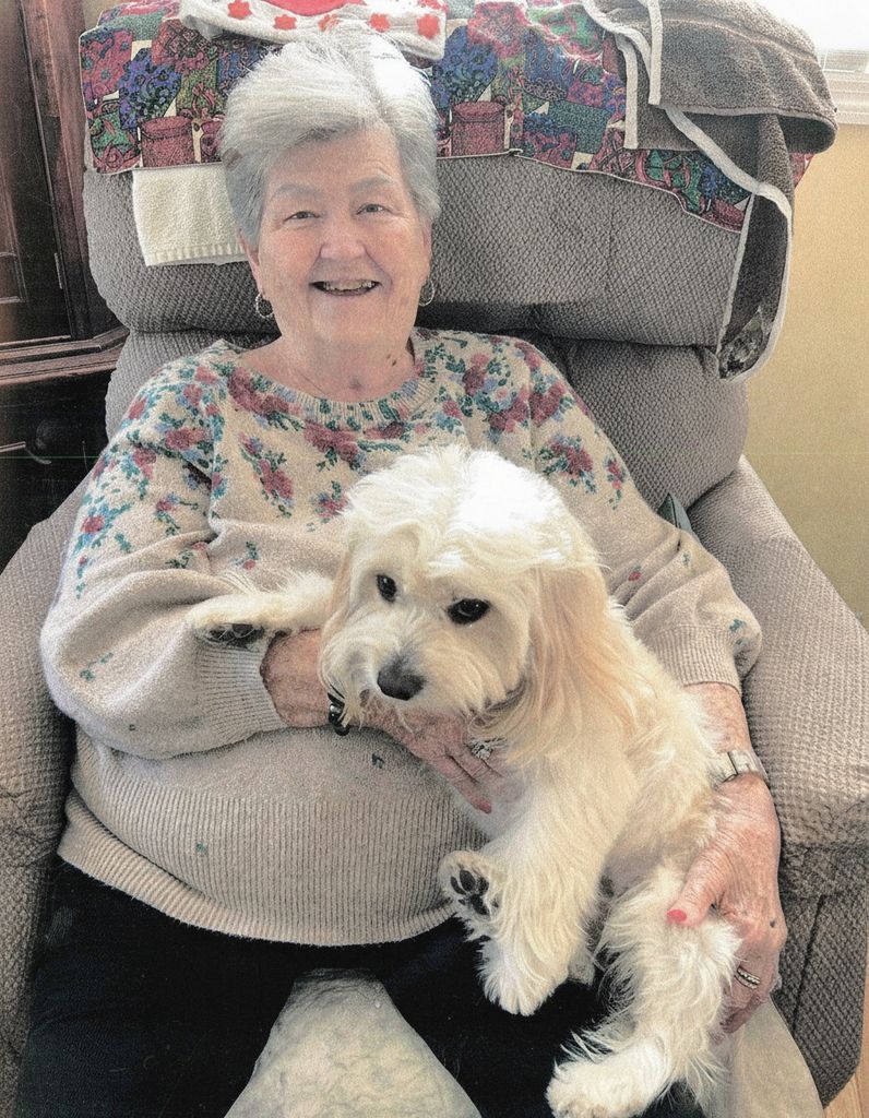Billie Sue Lewis Profile Photo