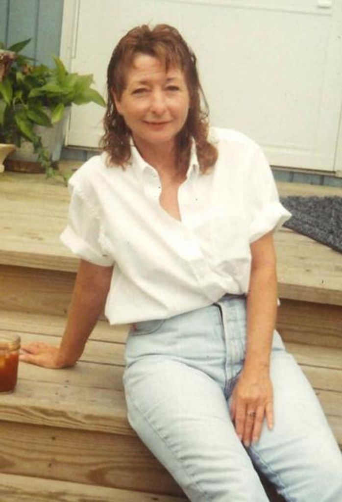 Carolyn Carrier