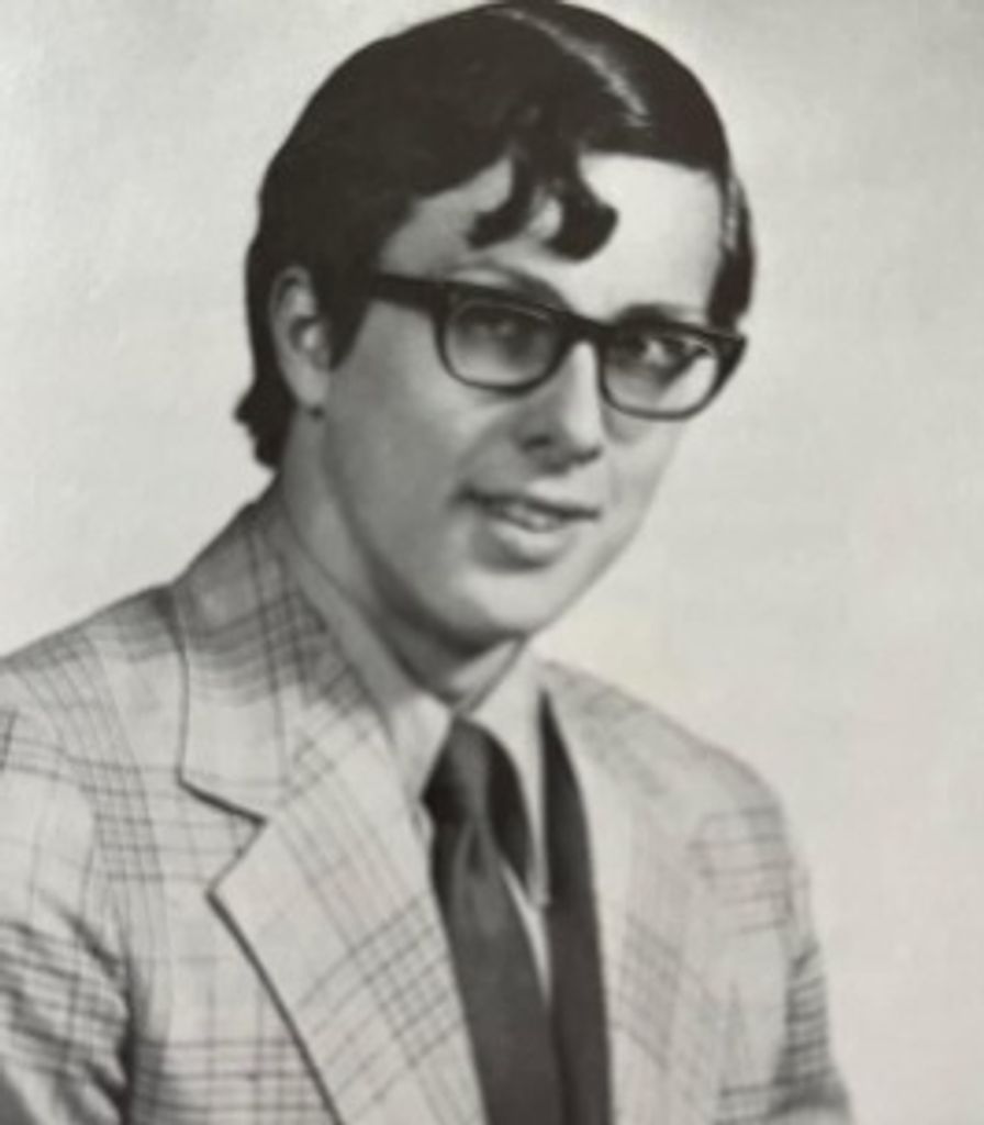 Lyle Combs Profile Photo